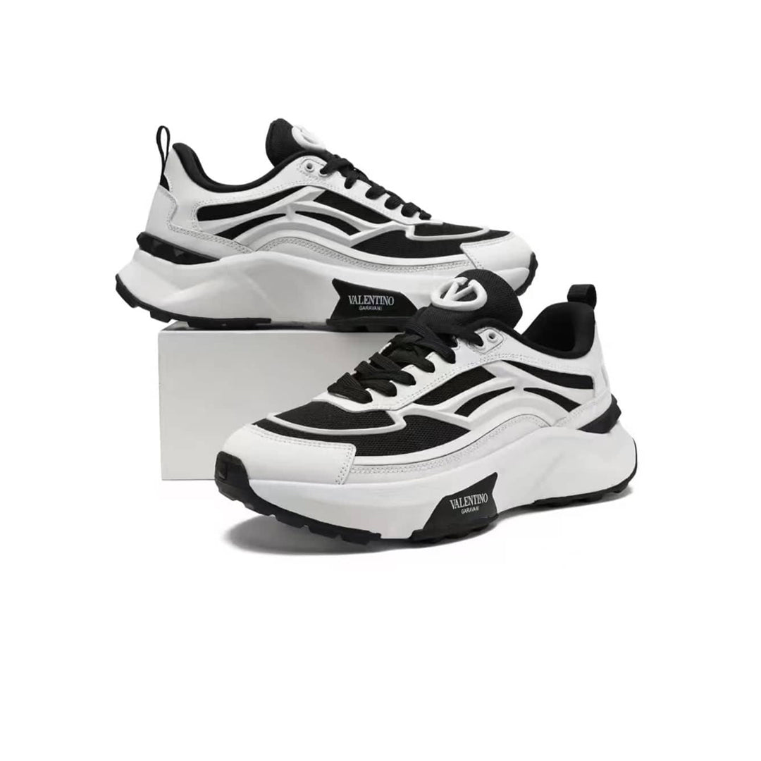 Valentino Garavani True Act