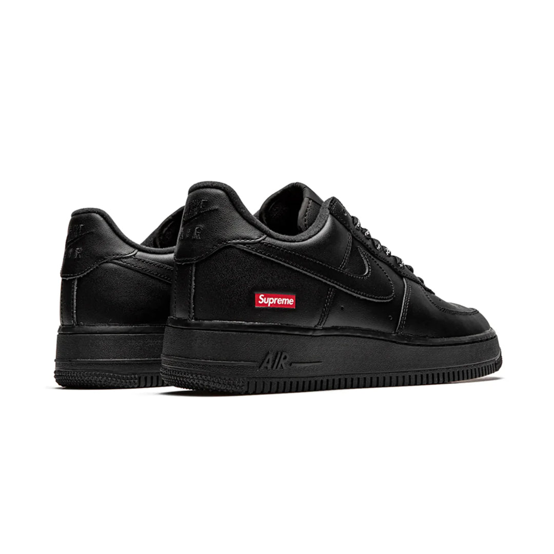 Nike Air Force 1 Low Supreme