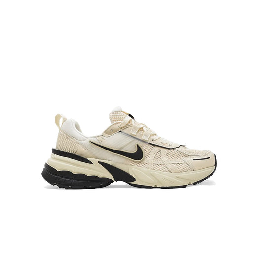 Nike V2K Run Beige