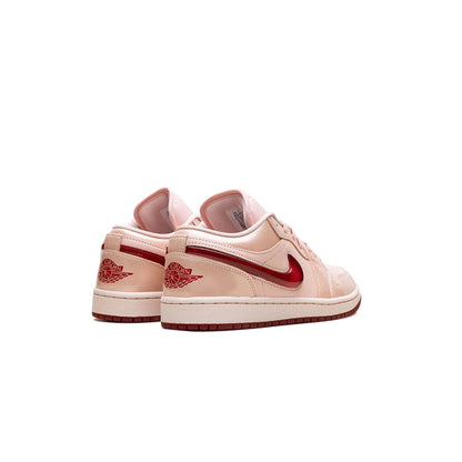 Nike Air Jordan 1 Valentine's Day
