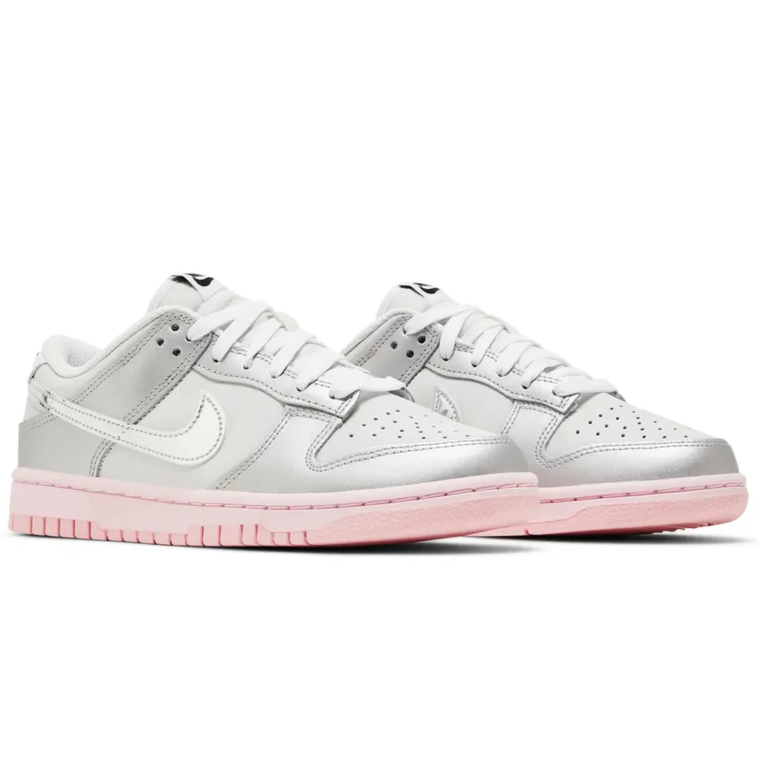 Nike Dunk Low LX