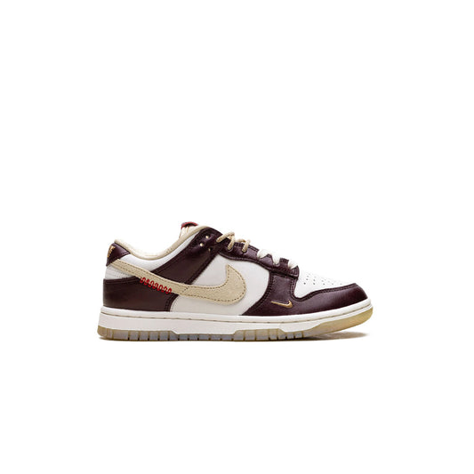 Nike Dunk Low LX