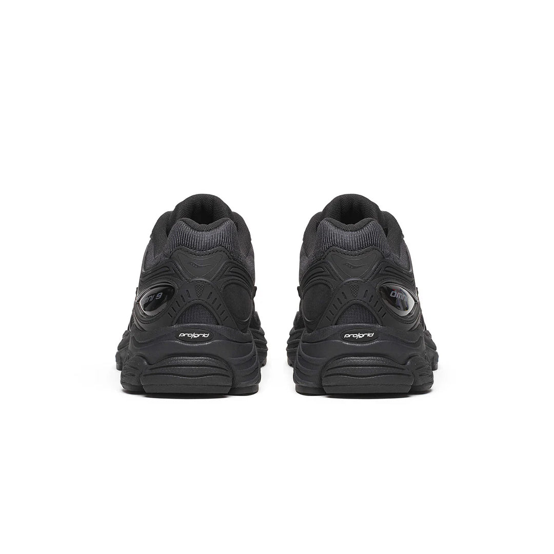 Saucony ProGrid Omni 9 Armor BLACK