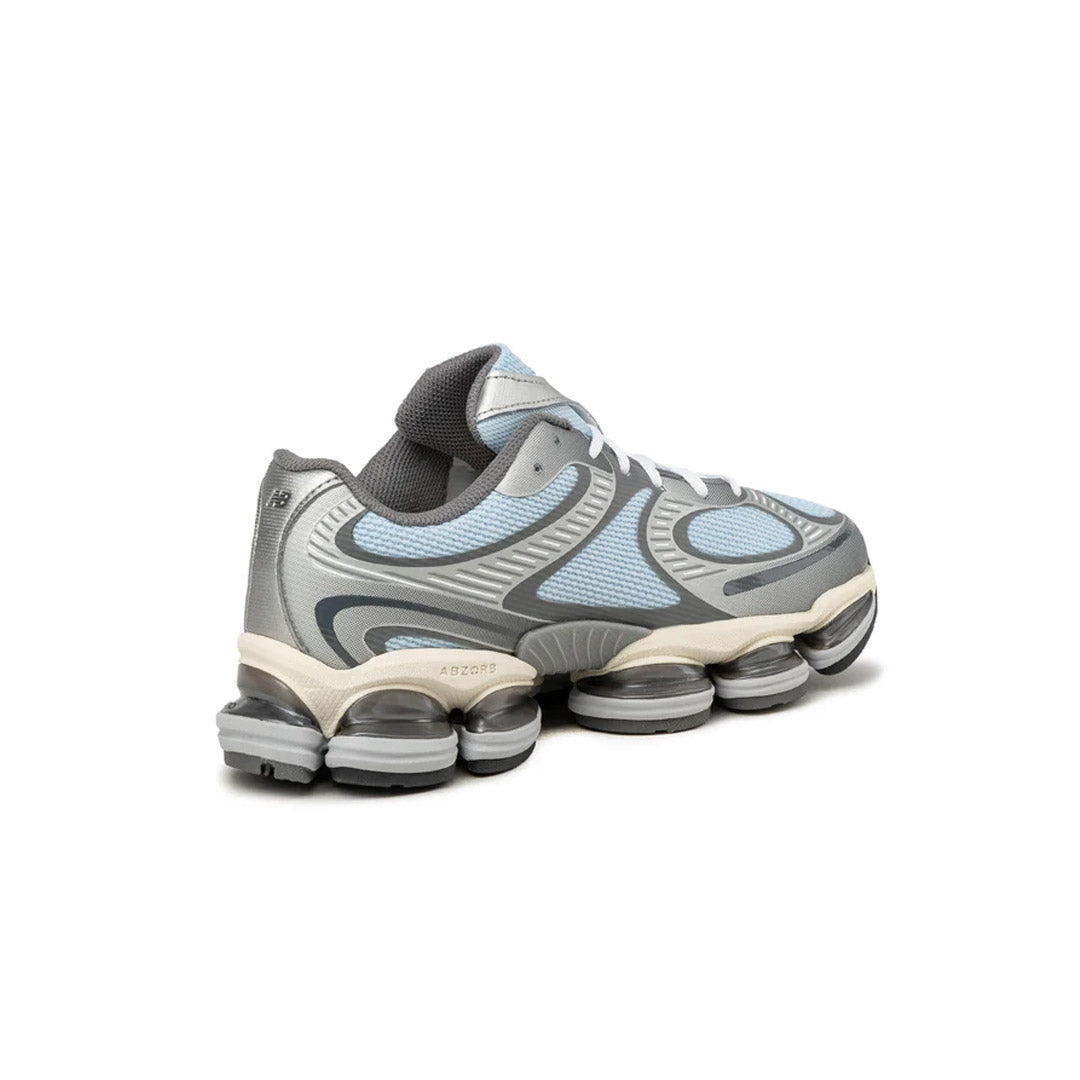 New Balance Abzorb 2000