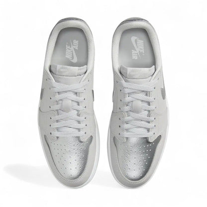 Nike Dunk Low Metallic Silver